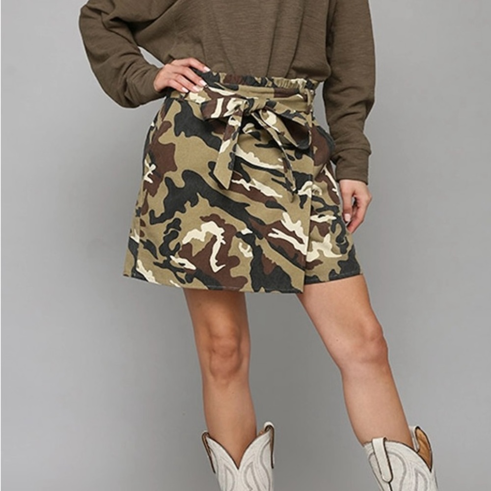 Camo Denim and Front Double Skort with Self Tie - Picture 2 of 5